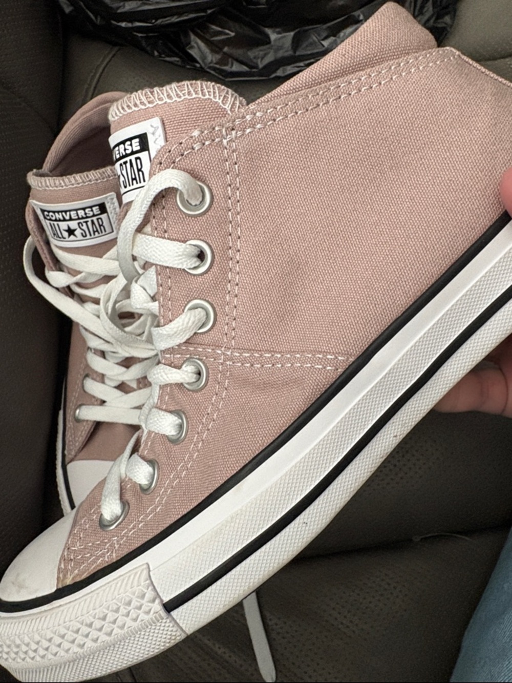 CONVERSE CHUCK TAYLOR ALL STAR MADISON WOMEN’S MID TOP CANVAS SNEAKER
